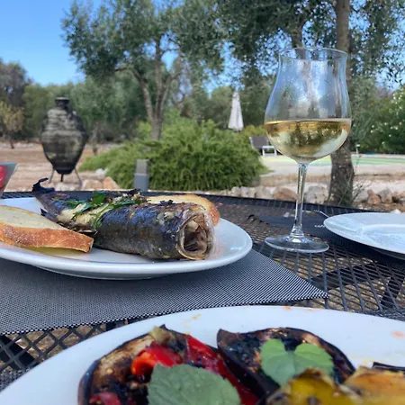 فيلة Trullo Lei By Borgo Paoli, Romantic Experience With Pool & Olive Trees In أوستوني